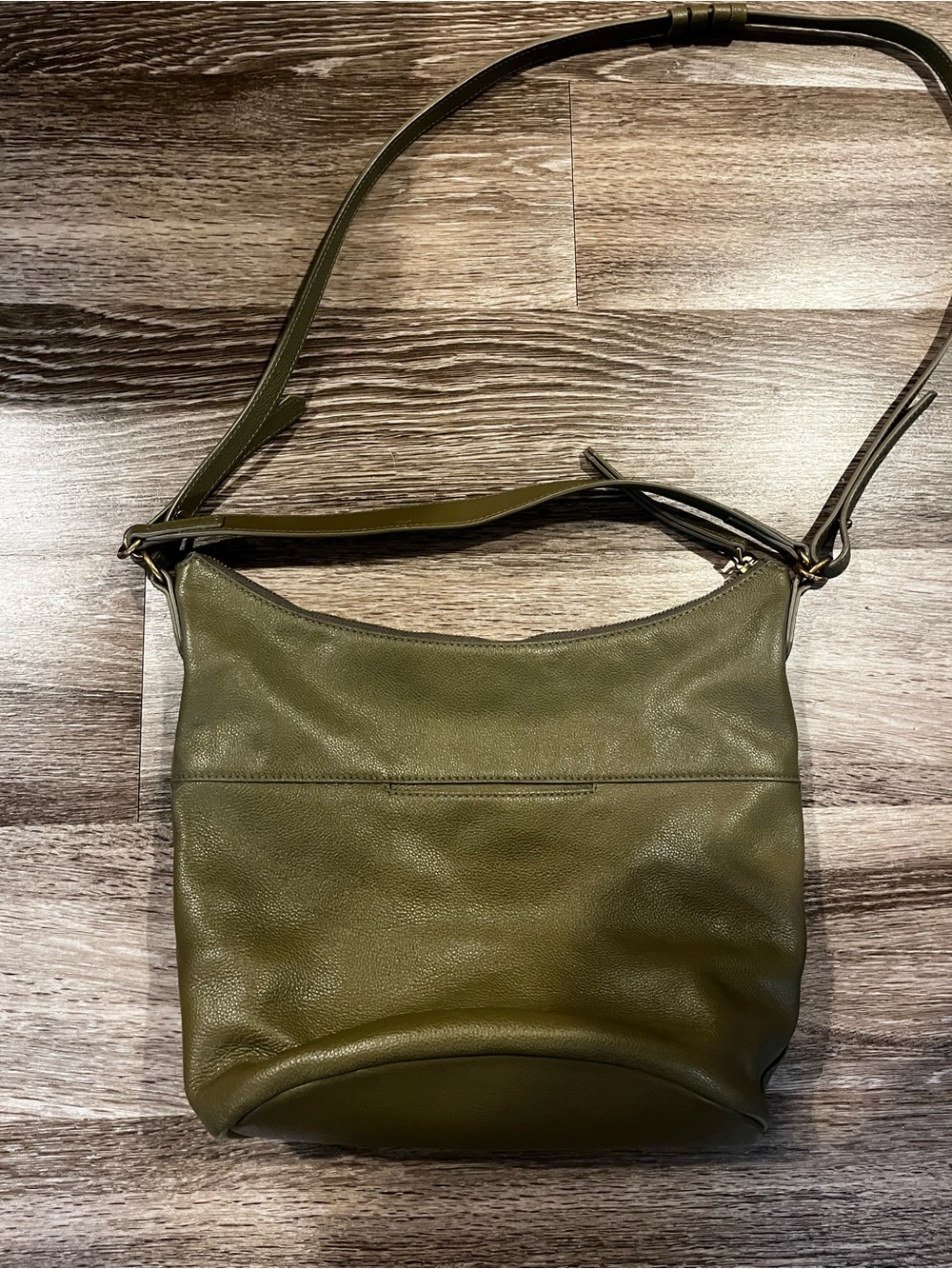Olive Green Leather Shoulder Bag with Adjustable Strap - Picture 2 of 7